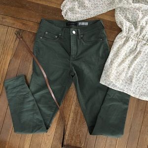 Aeropostale high waisted jeggings in olive green